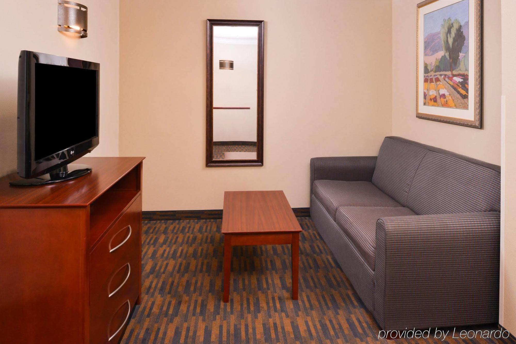 Holiday Inn Express & Suites Watsonville By Ihg Buitenkant foto